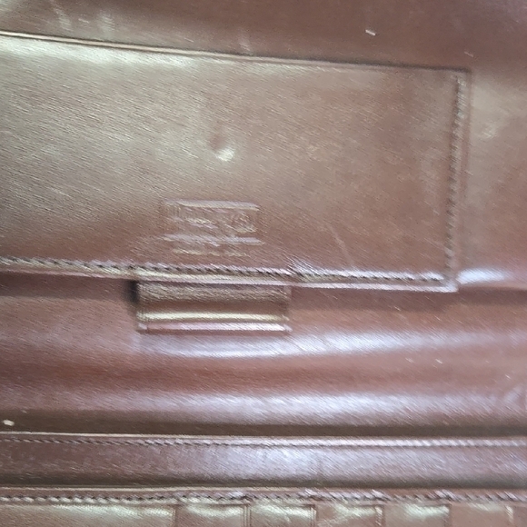 Vintage Dooney & Bourke Brown Pebble Leather Checkbook Wallet - Picture 5 of 7